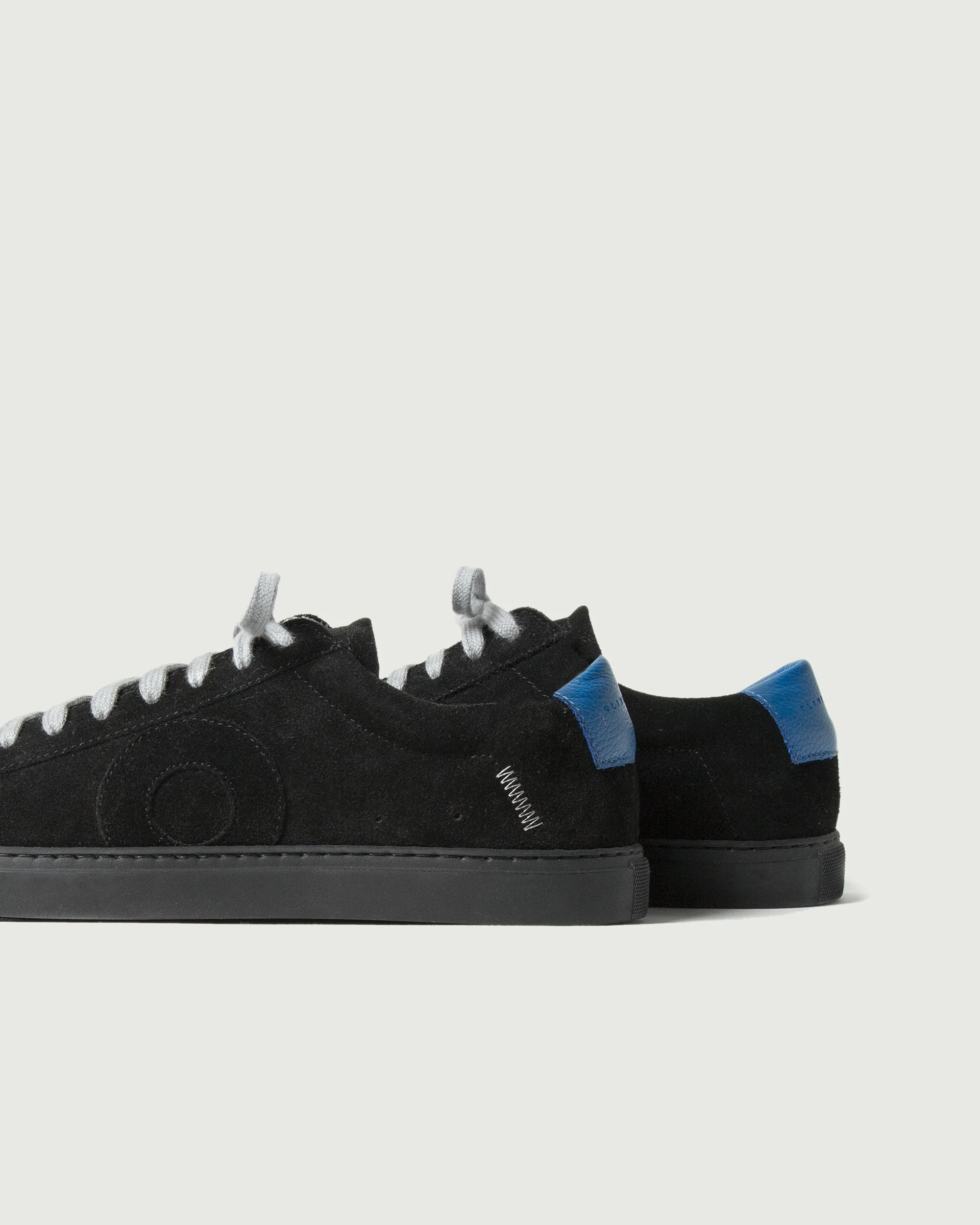 Low 1 | Core Black - Image 3